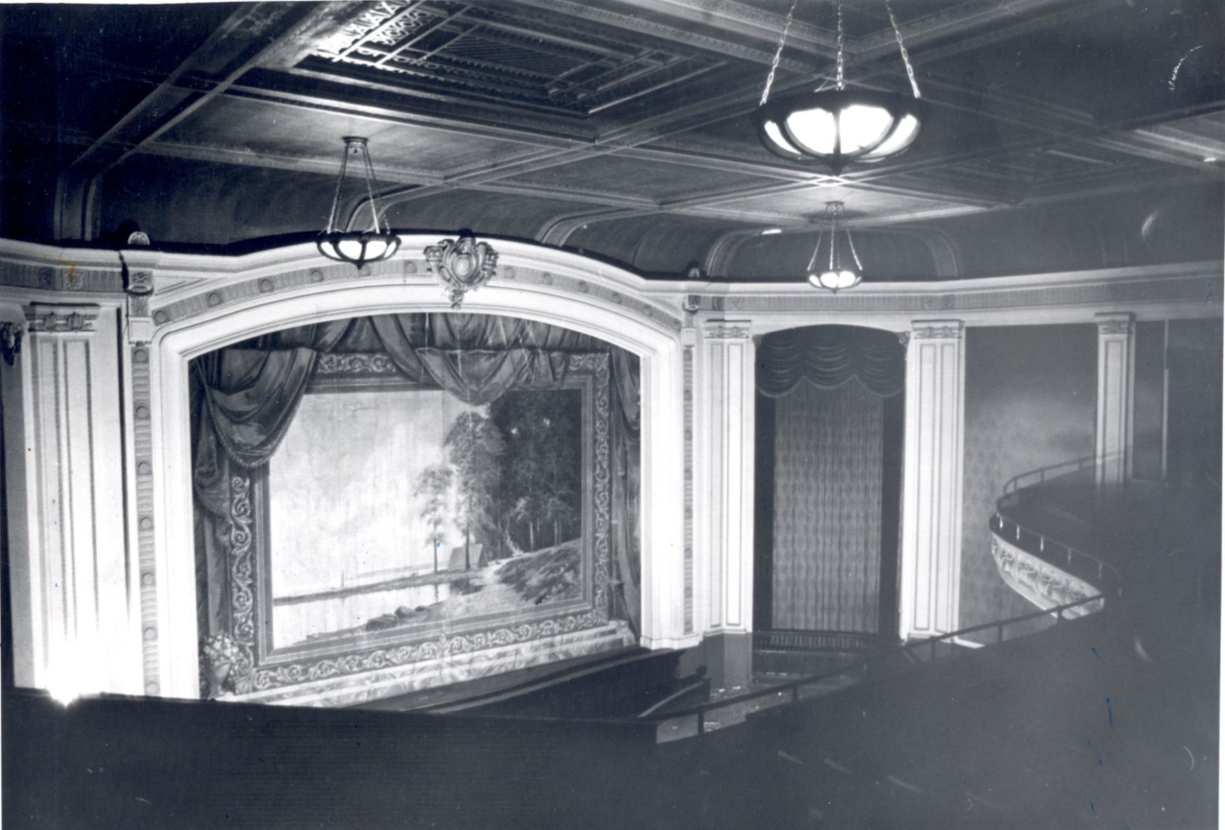 Dalton theater